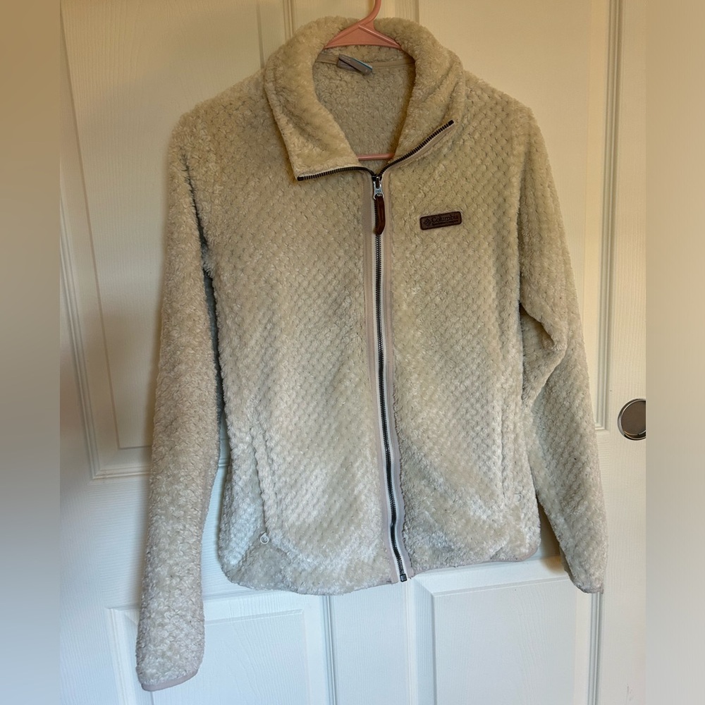 Columbia cream woman’s full-zip fleece